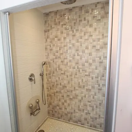 Apartament Riviera Jurkalne Zewnętrze zdjęcie
