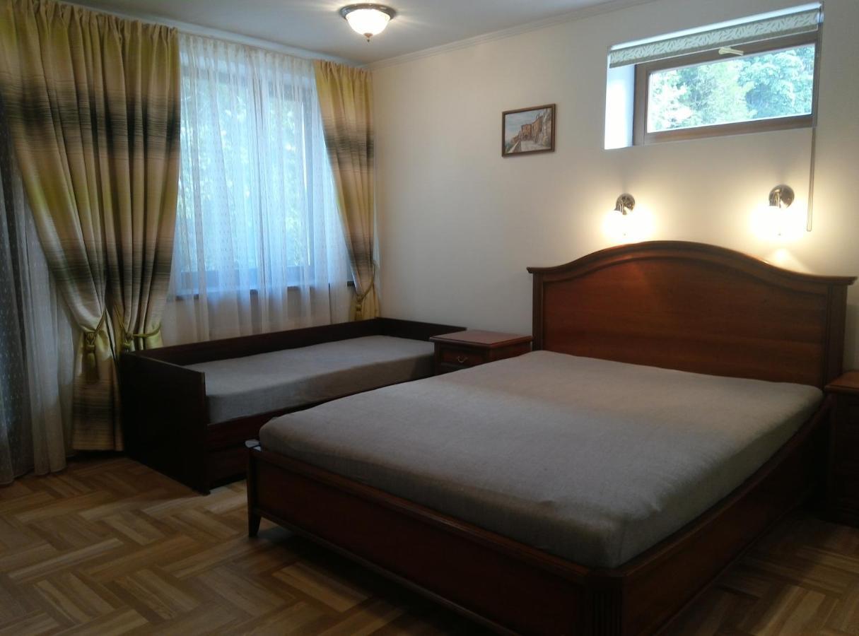 Butas Riviera
